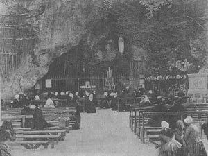 Grotto of Massabielle in the Sanctuary of Our Lady of Lourdes around 1897.